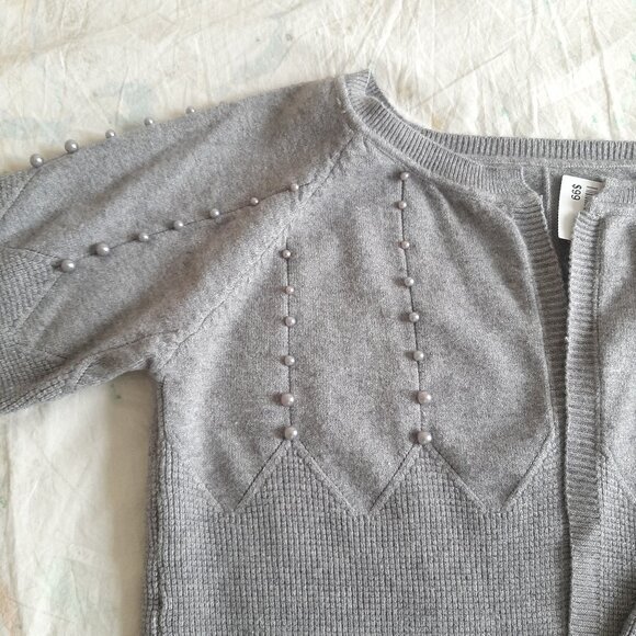 NWT Grey Cardigan Pearl Mid Sleeves Office Wear - Picture 2 of 9